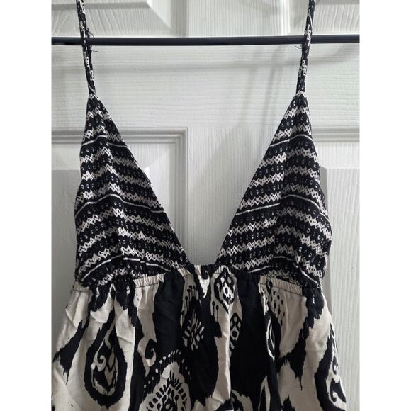 Forever 21 Womans Lightweight Maxi Dress Tribal Aztec Design Adjustable Straps M - Picture 5 of 12